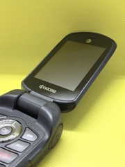 Kyocera DuraXE E4710 8GB At&t GSM Unlocked Rugged Flip Phone – Good Condition