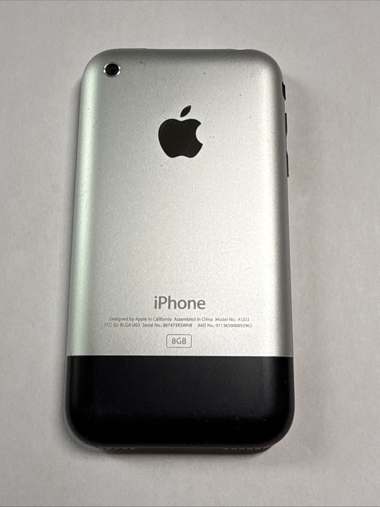 Apple iPhone 1st Generation 8GB Black iOS 1.1.4 A1203 (GSM) Tested Working