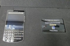 BlackBerry Porsche Design P9983 – 64 GB – Black smartphone