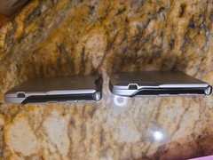 Two Motorola RAZR / Razor V3 – grey Flip Phone – READ Parts Only Untested