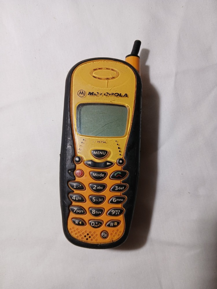 2000 Nextel iDEN Motorolla i700 Plus 2-Way Radio Direct Connect PTT Brick Phone