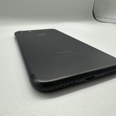 Apple iPhone 7 32GB Matte Black Unlocked Good Condition