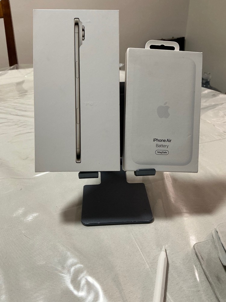 Apple iPhone Air – 512 GB – Light Gold (Unlocked)