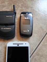 Lot of 7 Mixed Various Brands Cellphones-UNTESTED SOLD AS IS FOR PARTS OR R.
