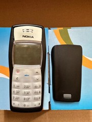 Nokia 1100 2G Classic Unlocked GSM 900/1800MHz cellphone +1 Year WARRANTY