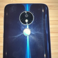 Motorola Moto G Smartphone – Damaged / Defective – Does Not Power On – Parts