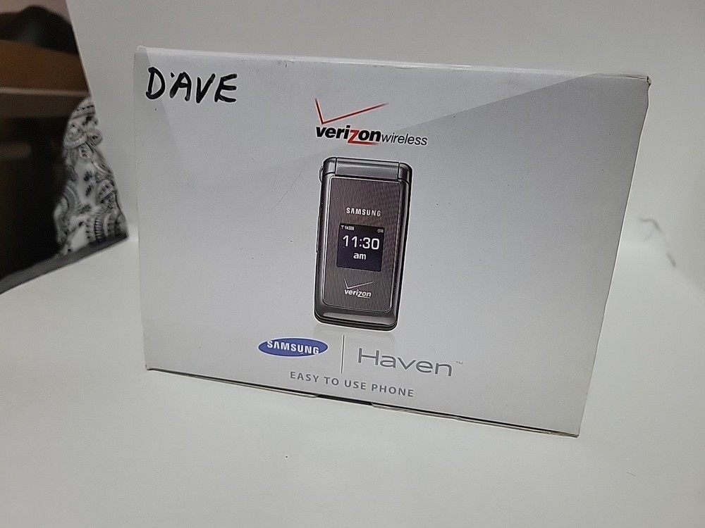 2 Samsung Haven SCH-U320 Flip Phone Verizon Wireless Withcharger