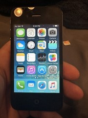 Apple iPhone 4s – 16GB – Black (AT&T) A1387 (CDMA + GSM)