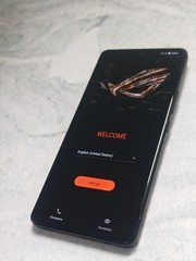 ASUS ROG Phone 8 Unlocked Gaming cell phone ROG8