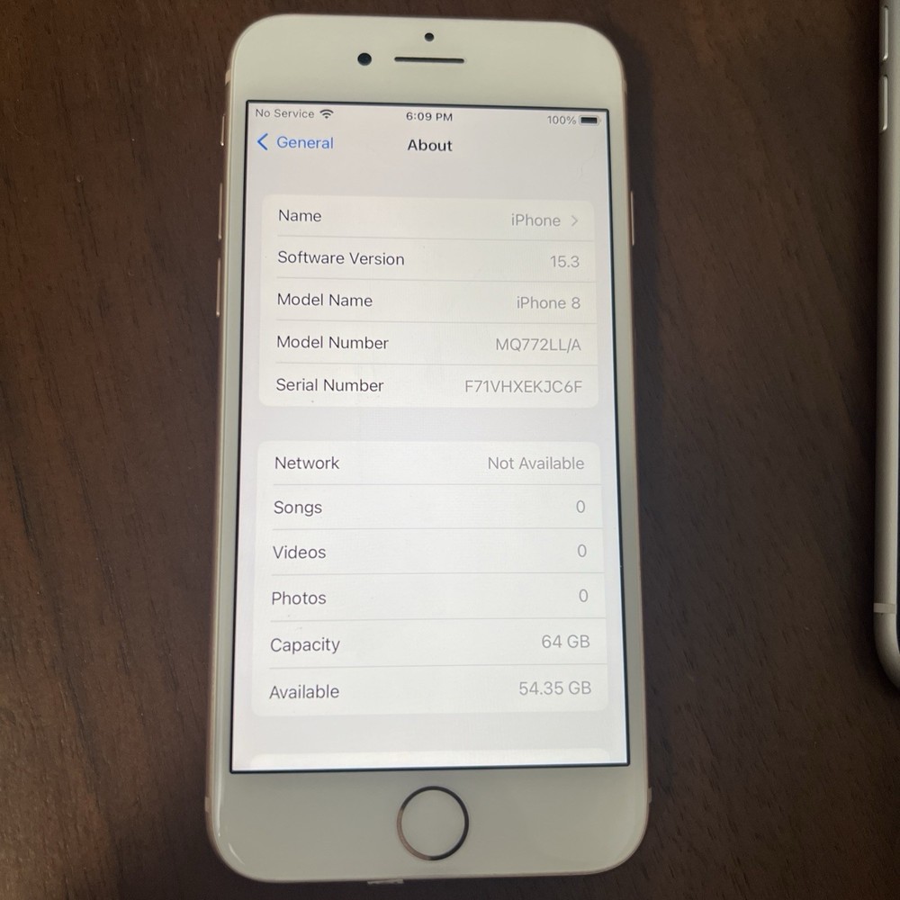 Apple Iphone 8 4G – GOLD – 64GB – Battery 87% – Unlocked – All Working