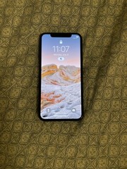 Apple iPhone XS – 256GB – Space Gray (Unlocked) A1920 (CDMA + GSM)