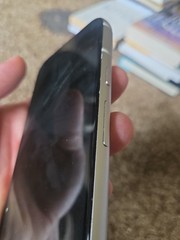 Google Pixel 8a Porcelain – FOR PARTS / REPAIR – Won’t Power On – As-Is