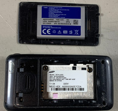 Powers on Samsung / Verizon SCH-U320 Flip Phone No Accessories