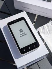 Mudita Kompakt Natural White Unlocked E-Sim Quad Core 32GB 8MP MuditaOS K