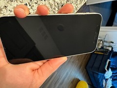 Apple iPhone 12 – 64GB – White (Unlocked)