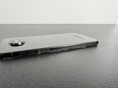 Motorola Moto Z 3rd Generation – 64GB – Ceramic Black (Verizon) *Cracked Screen*