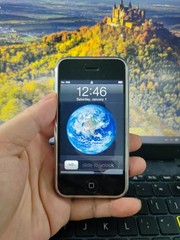 Apple iPhone 1st Generation(iPhone 2G) UNlocked 4GB(very rare)