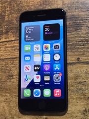 iPhone SE 3rd Gen 64GB Unlocked Midnight Battery 94% Health