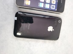 full working Unlocked Original Apple iPhone 3G – 16GB – white black (GSM) IOS3