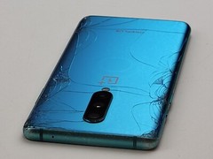 OnePlus 8 (IN2015) 128GB (GSM Unlocked) Dual SIM – POOR CONDITION – J9867