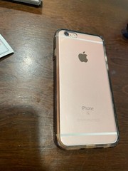 Apple iPhone 6s – 16GB – Gold (Unlocked) A1688 (CDMA + GSM)