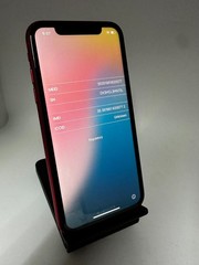 Apple iPhone 11 – 64GB – Red (Unlocked)