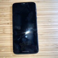 Motorola Moto G Smartphone – Damaged / Defective – Does Not Power On – Parts