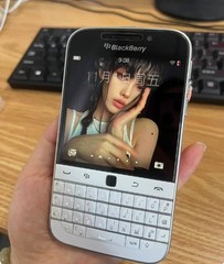 BlackBerry Classic Q20 16GB+2GB RAM Unlocked LTE Qwerty Keyboard