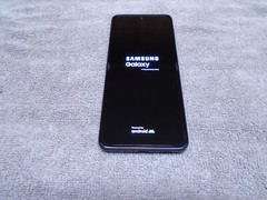 Samsung Galaxy Z Flip 3 5G, 256gb, Silver, Carrier Unlocked, Excellent!!