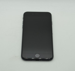 Apple iPhone SE 3rd Gen (2022) – 64 GB – Midnight (Unlocked) Smartphone