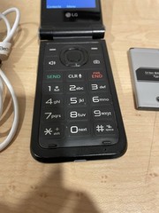 LG Classic Flip L125DL Unlocked KOSHER TALK ONLY No Text/Data + 2 Batt. Unlocked