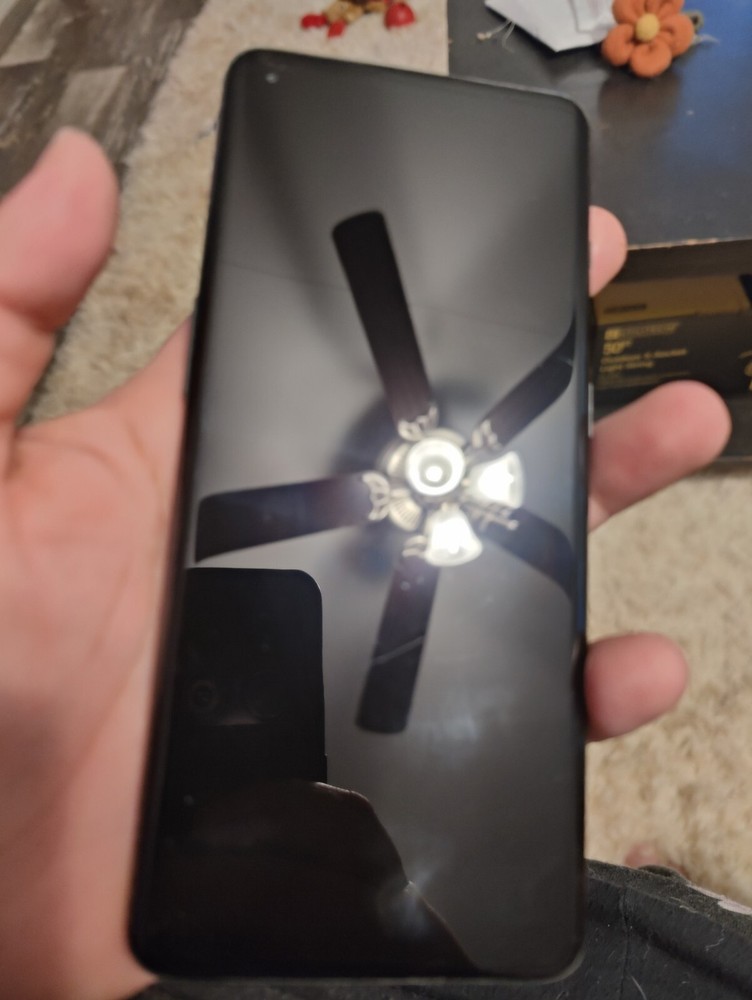 OnePlus 10 Pro – 128 GB – Black (Unlocked) Tiktok App Included