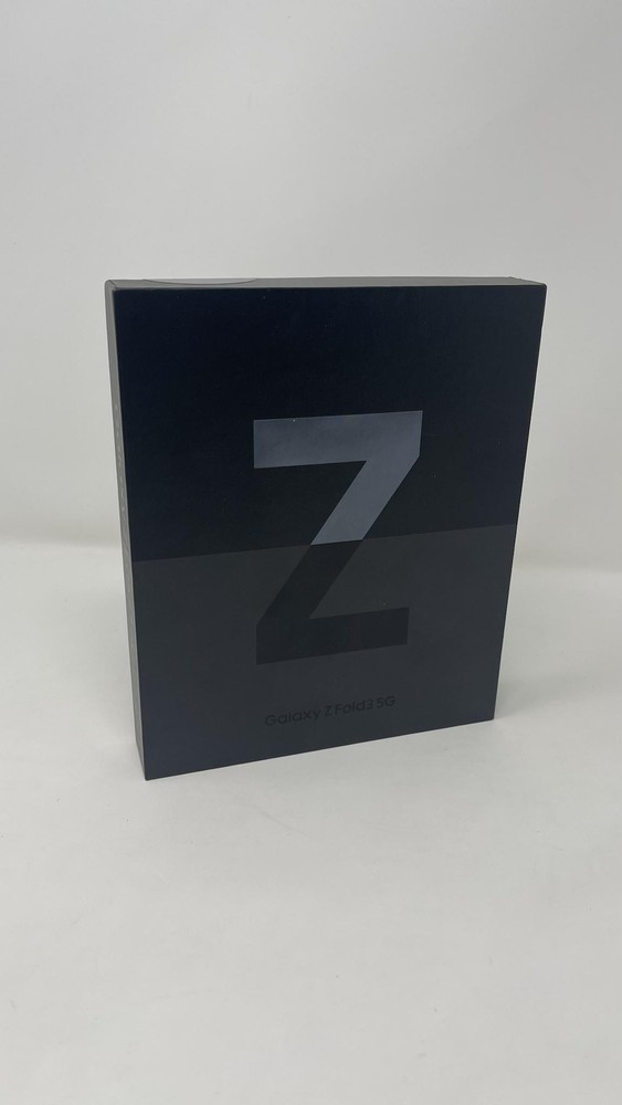 Samsung Galaxy Z Fold3 5G SM-F926U – 256GB – Phantom Black (Unlocked)