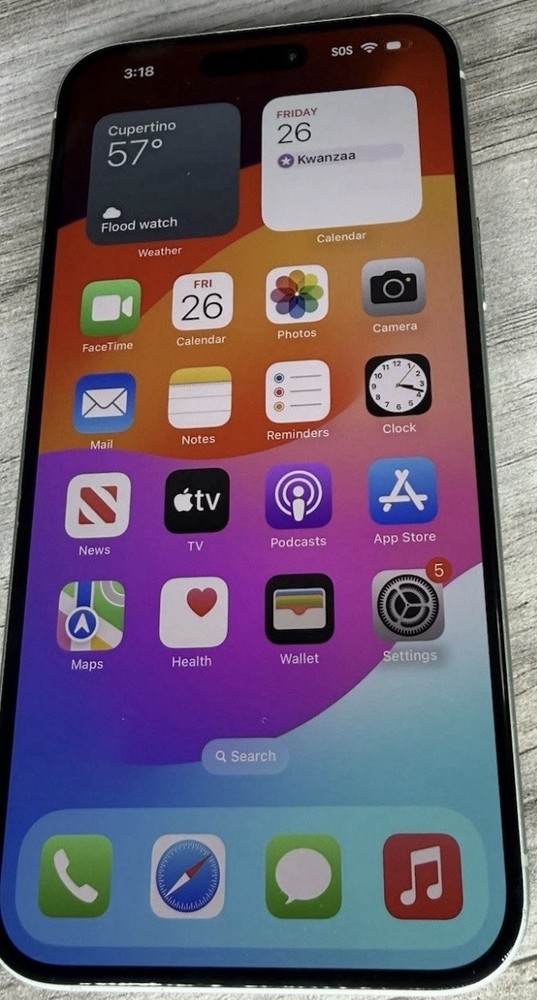 Apple iPhone 15 Plus 128GB AT&T Cricket 100% Battery Health