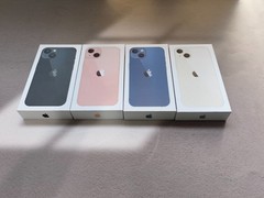 Good Apple iPhone 13 -128GB/256GB -Multicolor Unlocked IOS Smartphone