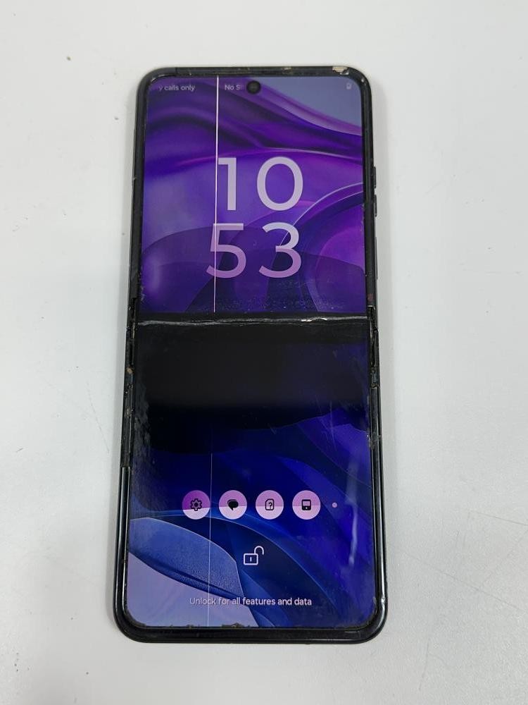 Motorola Razr+ 2024 256GB XT2451-2 Midnight Blue (AT&T) – Broken
