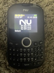 NIU LIV 10 32MB 16MB RAM Vintage Qwerty Keypad Cell Phone