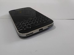BlackBerry Classic Q20 3.5″ 8MP 16GB 2GB RAM black LOT Unlocked