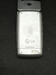 LG AX275 – Silver and Black ( Alltel ) Very Rare Cellular Flip Phone