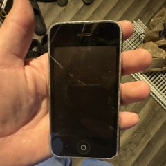 Apple iPhone 3G Black 2.0MP Wi-Fi 3.5in Screen Single SIM Smartphone