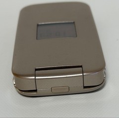 Fujitsu Good Condition Docomo F-08C Raku Raku Phone Gold Japanese Flip phone