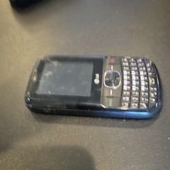 LG 500G Black Bar Phone – Used Powers On As Is