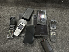 Lot Assorted Verizon iPhones Untested electronics pads phones flip flop