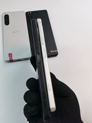 Excellent Sony Xperia 5IV 128GB Black/White Unlocked JAPAN Android smartphone