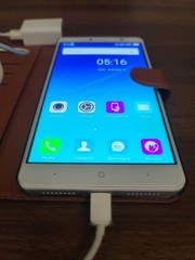 DOOGEE Y6 Max Smartphone In Excellent Condition (Pre Owned) w/accessories