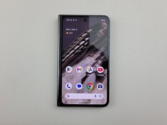 Google Pixel Fold (G9FPL) 256GB (Unlocked) – *DAMAGED* – Clean IMEI – J8165