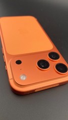 Iphone 17 Pro 256GB Cosmetic Orange , lock for AT&T, Good condition