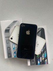 90% N ew Apple iPhone 4s 8/16/32/64GB iOS 9 Unlocked Black/White Function Well