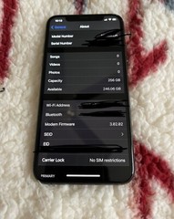 Apple iPhone XS – 256GB – Space Gray (Unlocked) A1920 (CDMA + GSM)