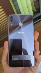 ASUS Zenfone 5z 128GB ZS620KL DTS:X OIS wide PWM-free flicker free FM radio NEW